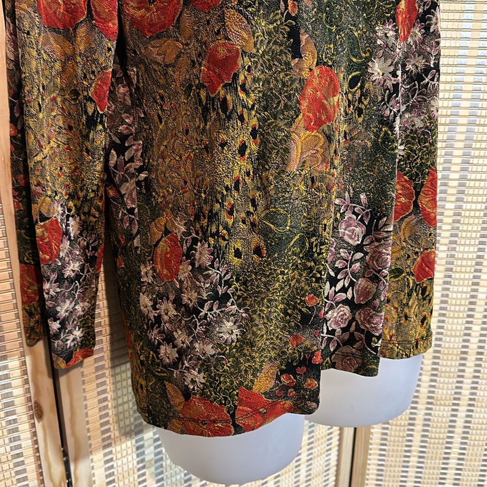 Chico's Design Black Gold Stretch Long Sleeve Top Busy Floral Pattern 2 Medium - Picture 5 of 16